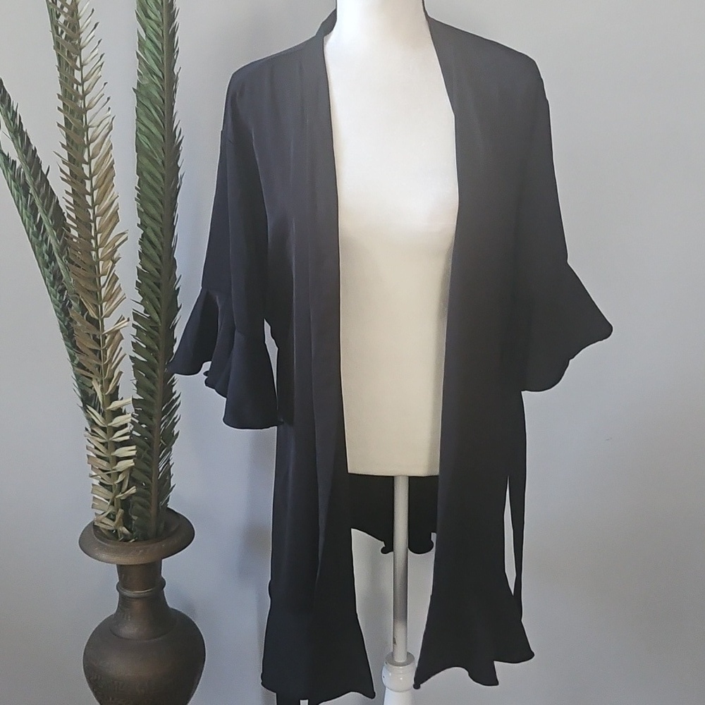 Women's Ruffled Black Robe OSFM - Picture 3 of 12